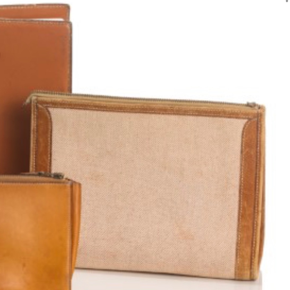 Authentic VINTAGE HERMES TRAVEL ACCESSORIE